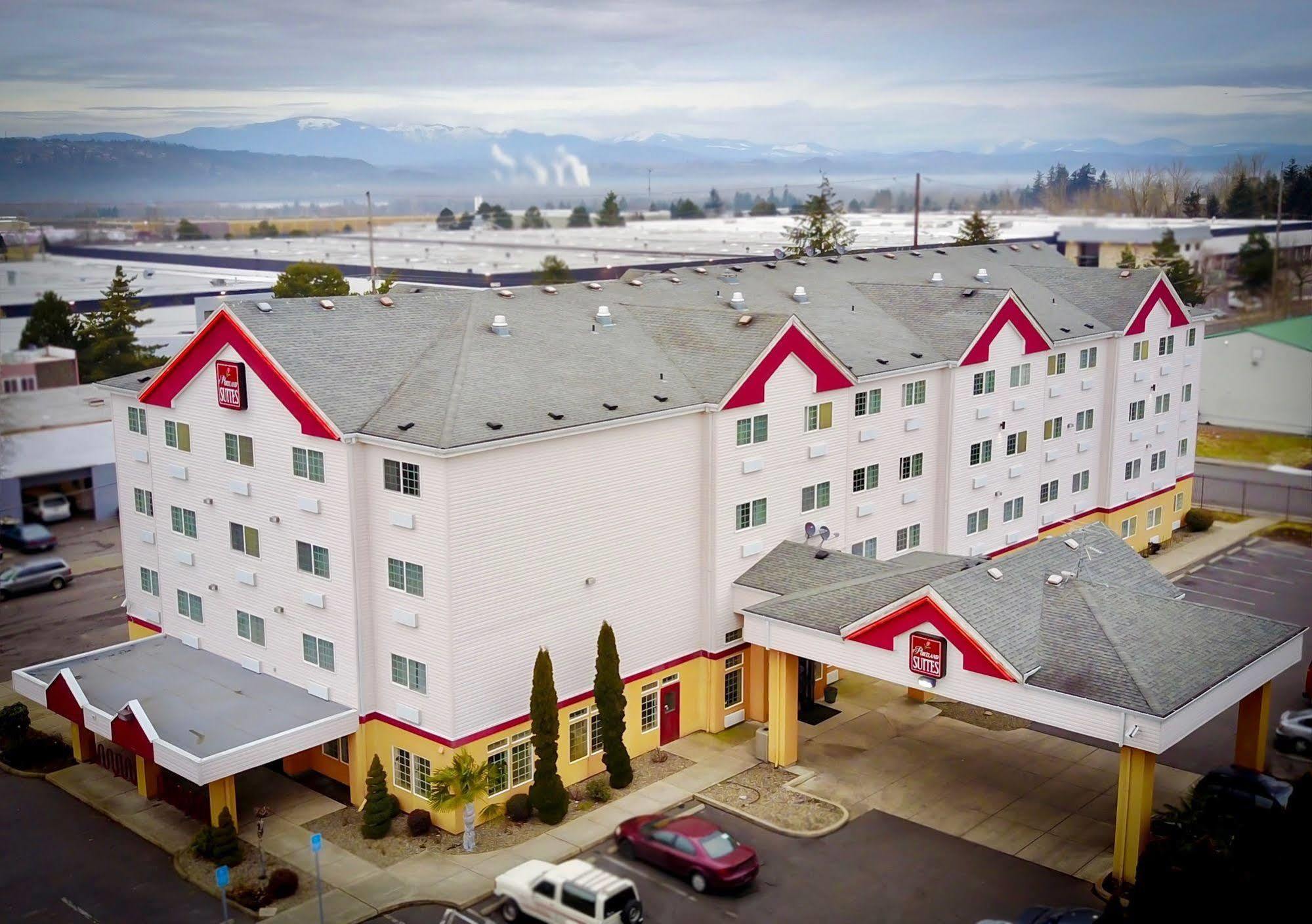 Portland Suites Airport East Fairview Exterior foto