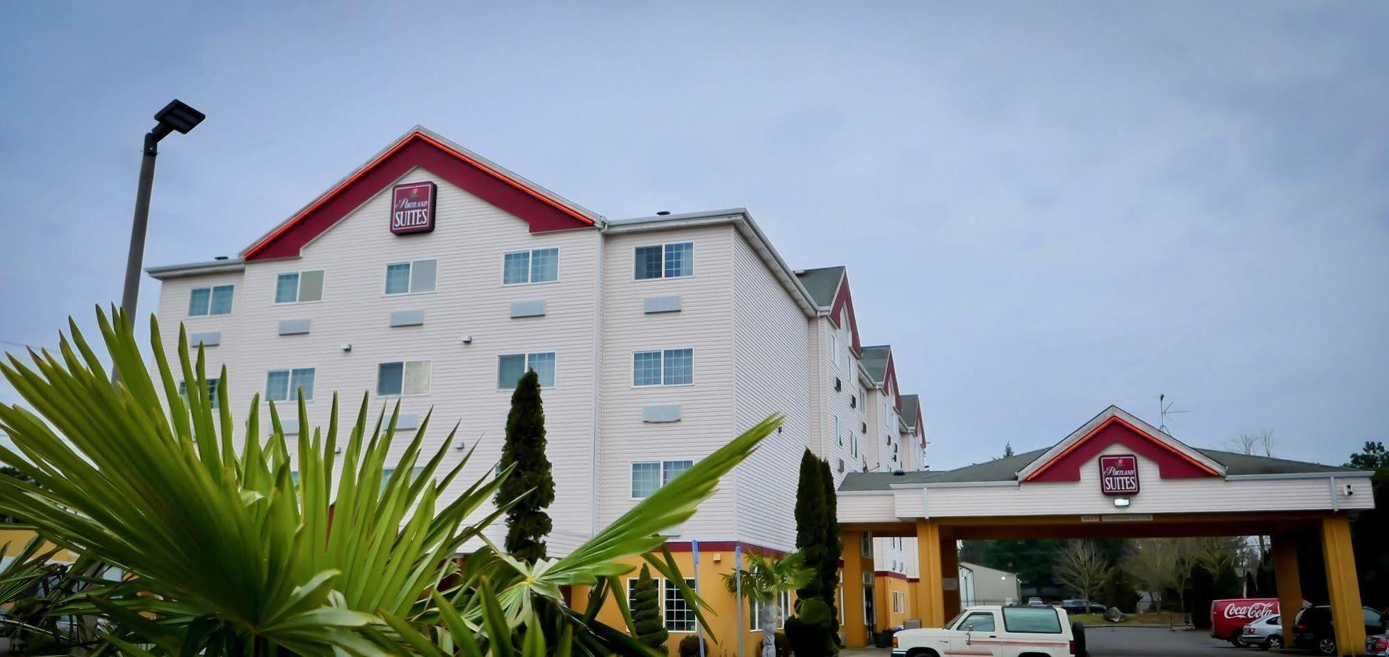 Portland Suites Airport East Fairview Exterior foto