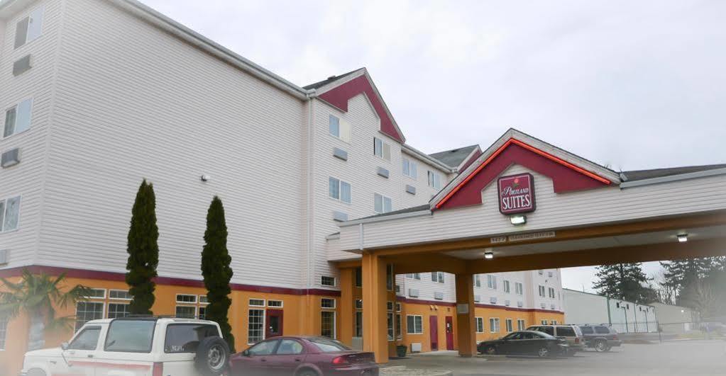 Portland Suites Airport East Fairview Exterior foto